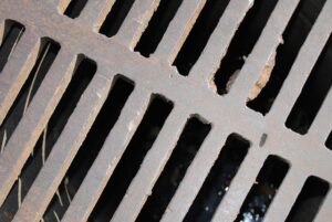 sump-cover-217259_640